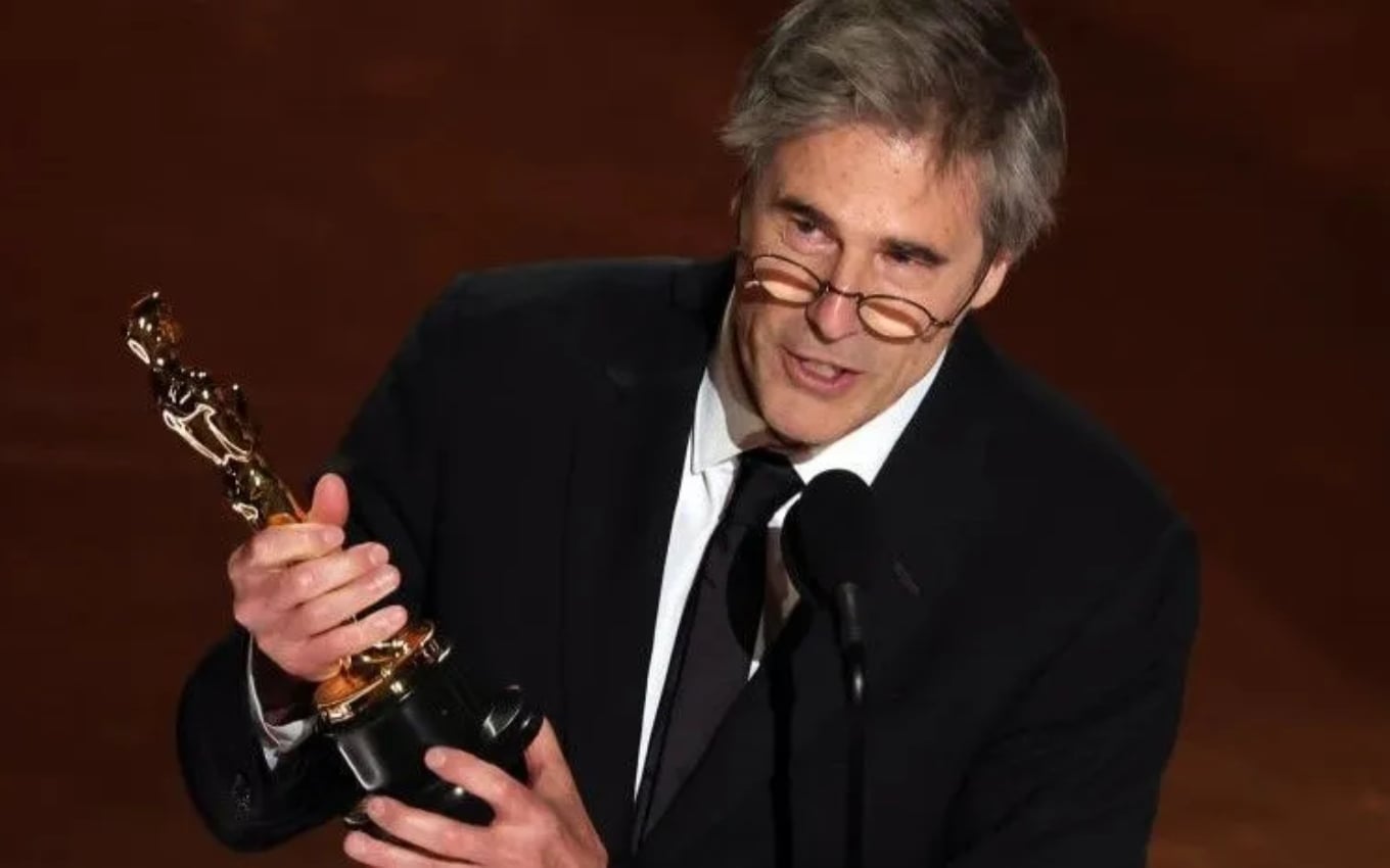Sócrates Brasileiro: Walter Salles dirige série documental sobre o ídolo para o Globoplay