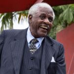 Tony Tornado, 96, reitera paixão pela arte e afasta aposentadoria