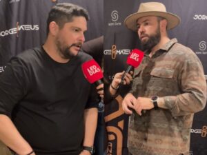 Voz de Jorge, da dupla Jorge e Mateus, ecoa em casa e esposa expõe saudade dos palcos