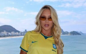 Virginia Fonseca é alvo de hostilidade de torcedores durante partida da Seleção no Maracanã