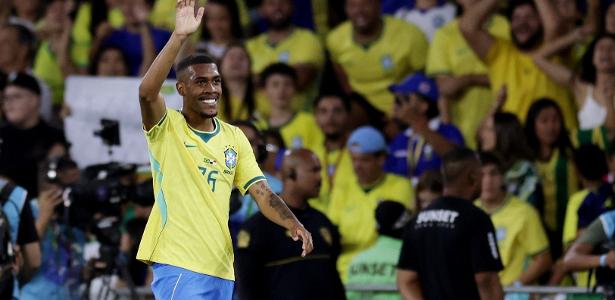 Brasil goleia Panamá no Maracanã em amistoso preparatório