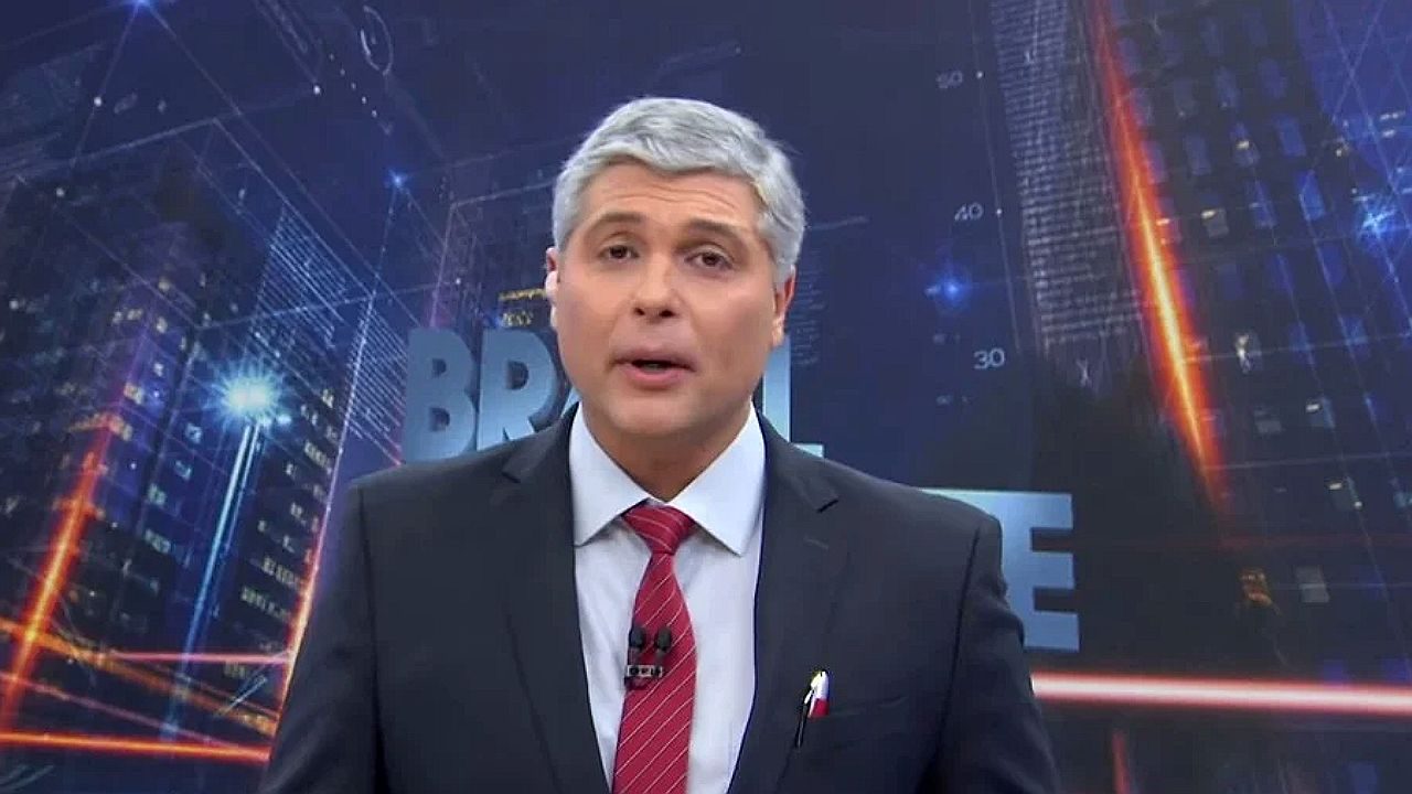 Joel Datena recebe alta hospitalar após cirurgia de emergência na coluna