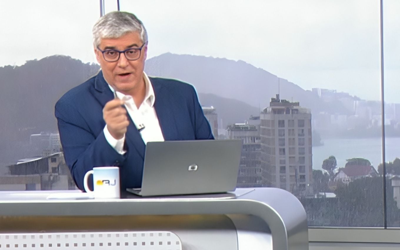 Flávio Fachel diverte público com 'baleiês' e imitação de lobo-marinho no Bom Dia Rio
