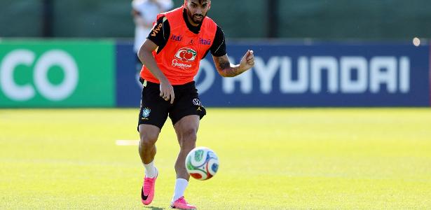 Meio-campo da Seleção Brasileira: Ancelotti testa Paquetá e Casagrande sugere quarteto ideal