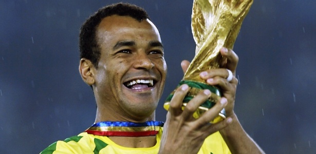 A glória indescritível: campeões da Copa do Mundo revelam a emoção de erguer a taça