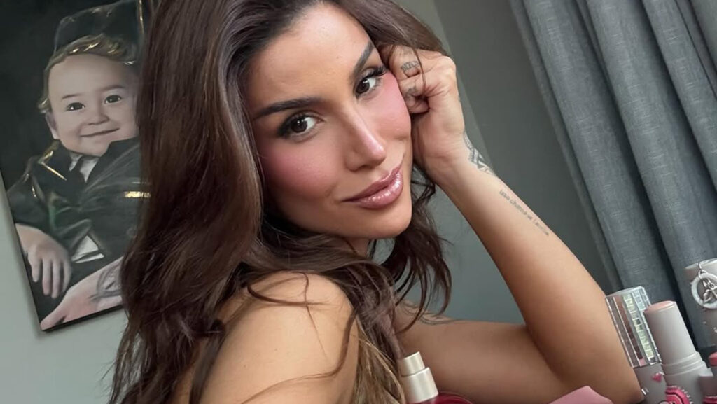Os bastidores da mansão de Bianca Andrade onde nasce um império de beleza