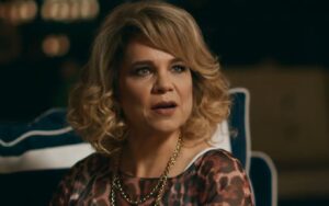 Cerco se fecha contra Adriana em reviravolta tensa de Quem Ama Cuida