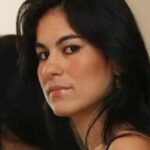 suas previsões e participações em programas de televisão, a médium afirmou ter c