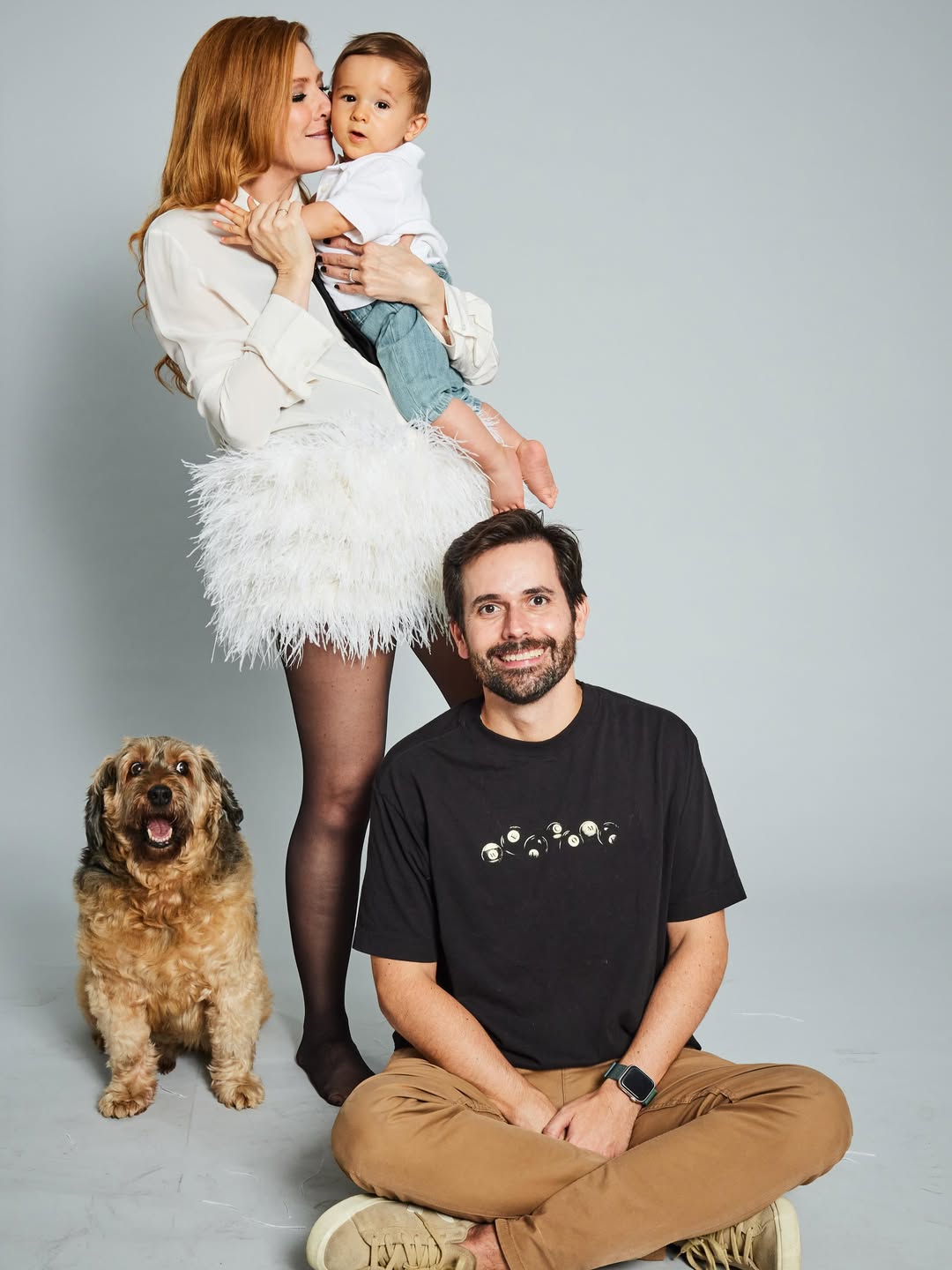 Dani Calabresa celebra Dia dos Namorados com Richard Neuman e a alegria da família