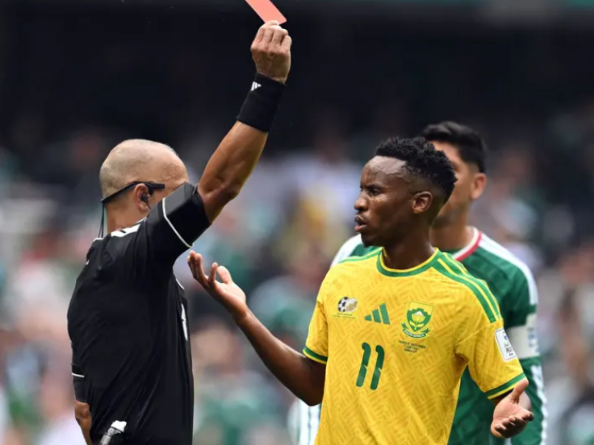 Arbitragem brasileira faz história com recorde de expulsões na abertura da Copa de 2026