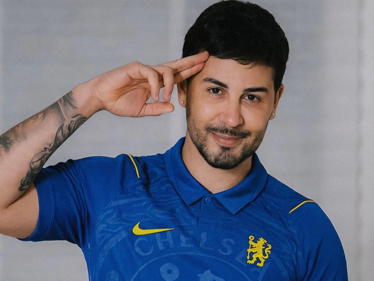 Carlinhos Maia vira embaixador do Chelsea em campanha internacional de novo uniforme