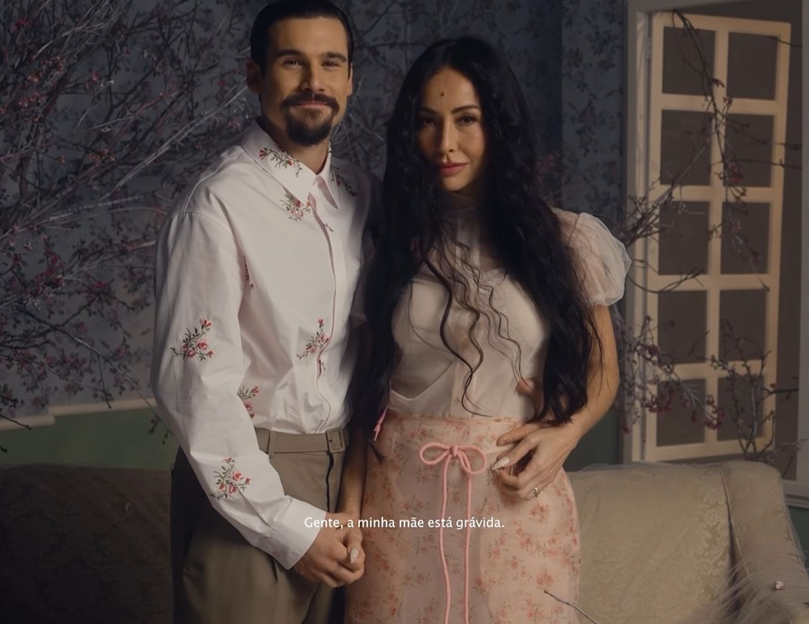 Sabrina Sato e Nicolas Prattes anunciam gravidez e celebram aumento da família