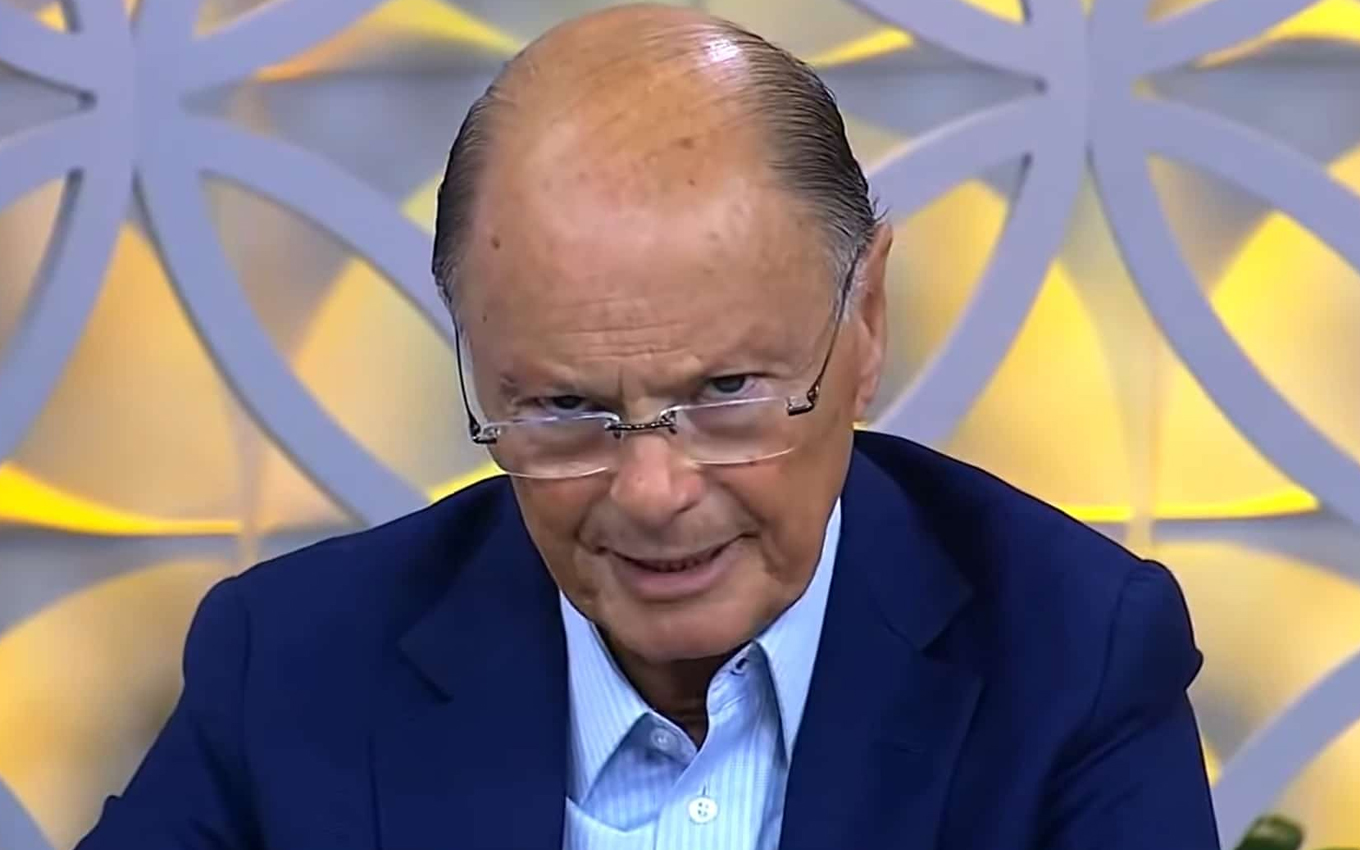 Silêncio no Fala Brasil: telejornal da Record ignora operação da Polícia Federal