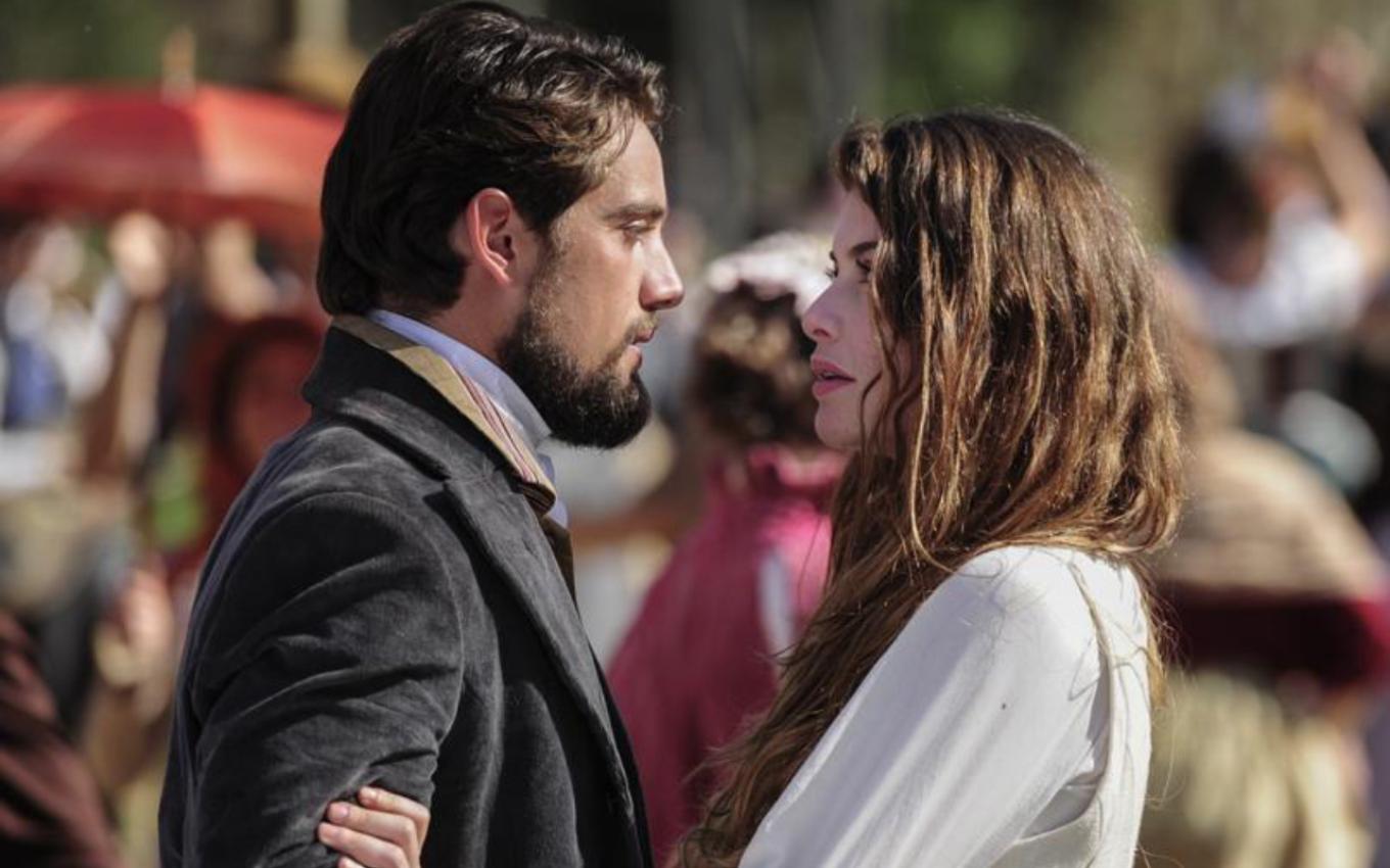 Além do Tempo: Felipe confronta Lívia em meio a segredos e reviravoltas