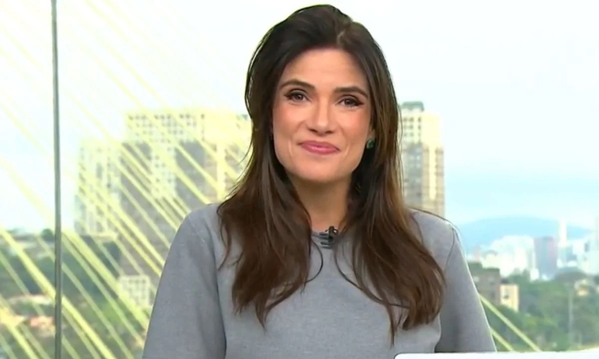 Sabina Simonato enfrenta desafio de ioga ao vivo e diverte público no Bom Dia São Paulo