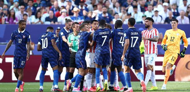França supera "antijogo" paraguaio em vitória apertada e avança na Copa