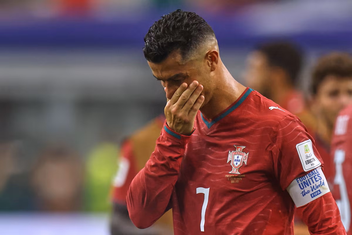 Cristiano Ronaldo reflete sobre carreira após eliminação na Copa do Mundo
