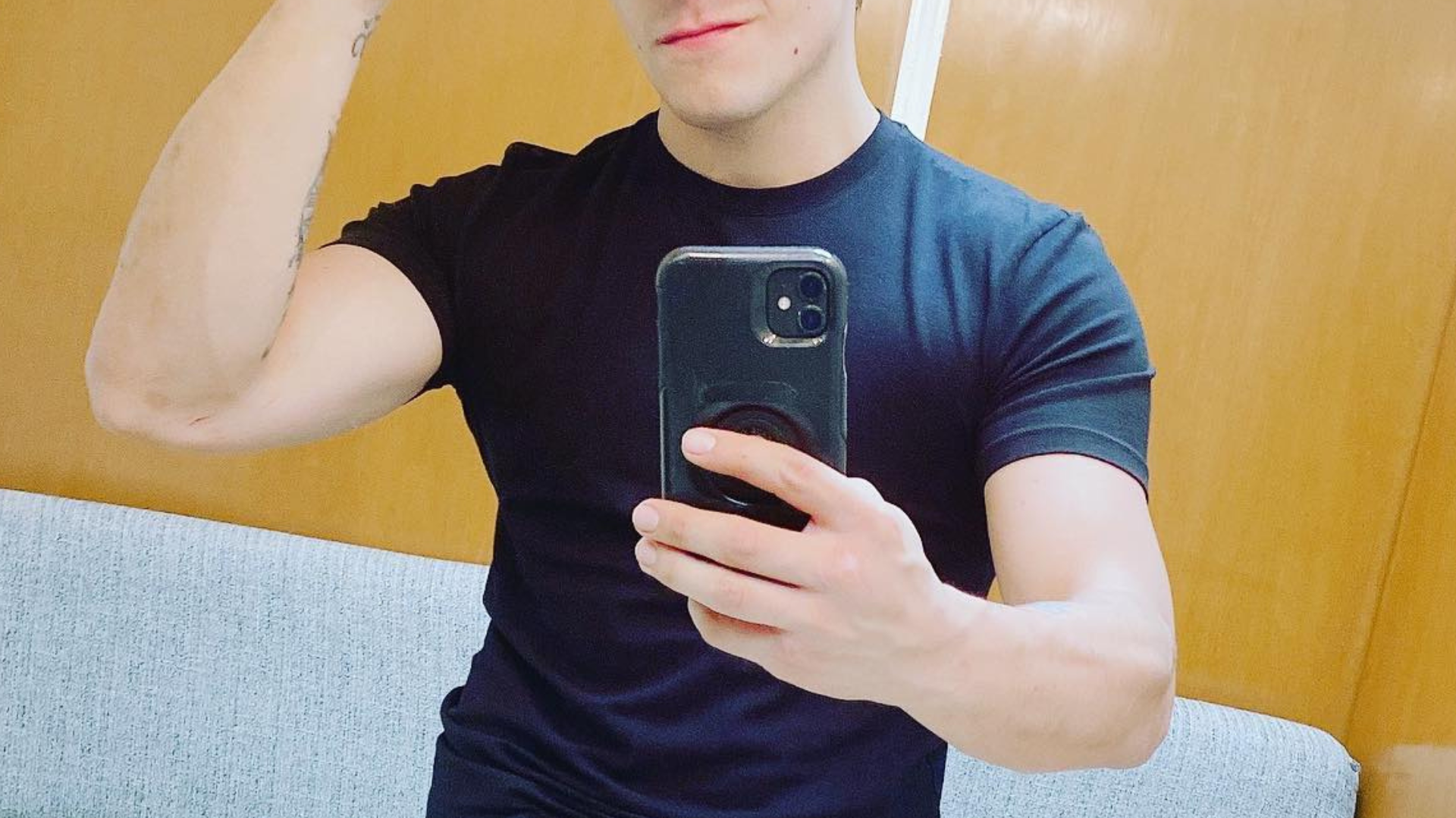 Julián Figueroa: a morte precoce do cantor aos 28 anos que chocou o México