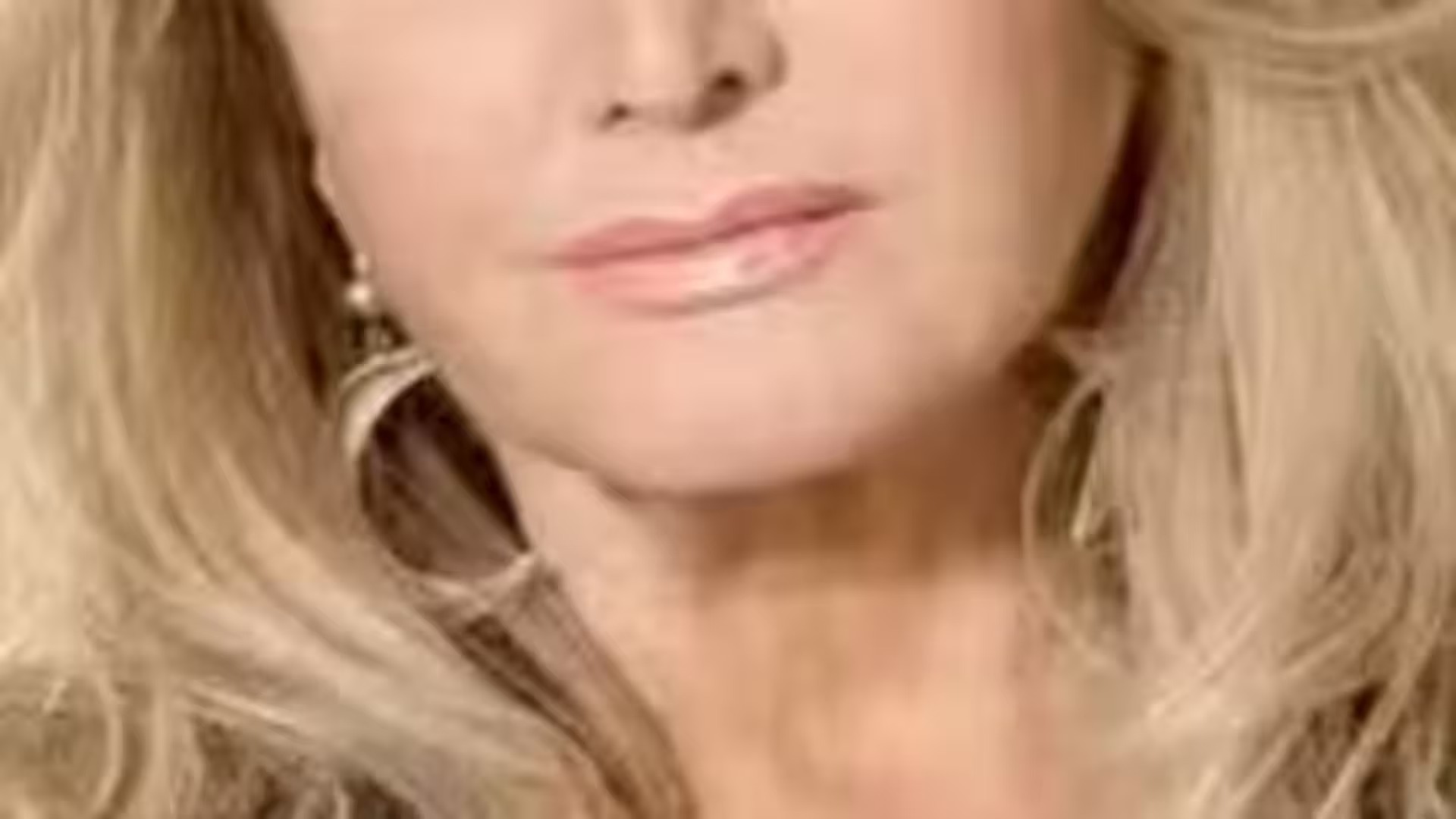 Mundo da música em luto: Bonnie Tyler, voz de 'Total Eclipse of the Heart', morre aos 75 anos