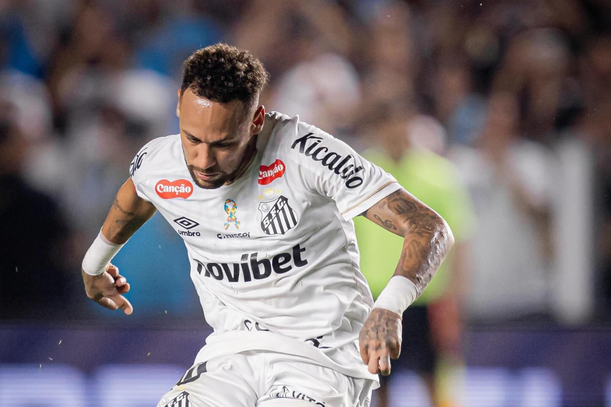 Futuro de Neymar no Santos gera incerteza após eliminação frustrante na Copa do Mundo