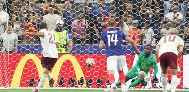 Espanha se reinventa e avança na Copa de 2026 após superar favoritismo da França