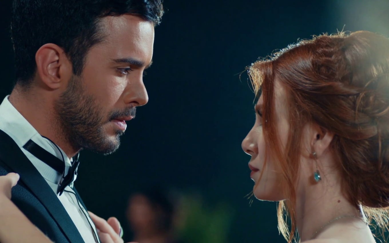 Rivalidade intensa: Ömer e Defne se enfrentam nos negócios em Amor de Aluguel
