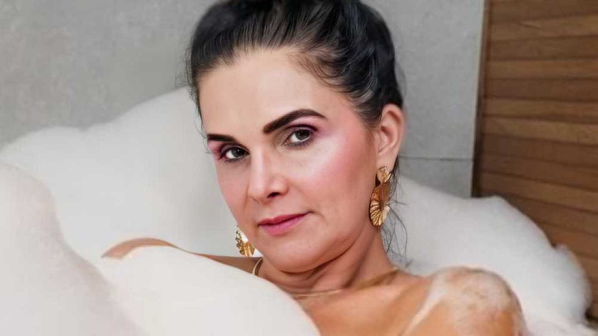 Luiza Ambiel agita fãs com aposta 18+ e prêmio misterioso antes de decisão de futebol