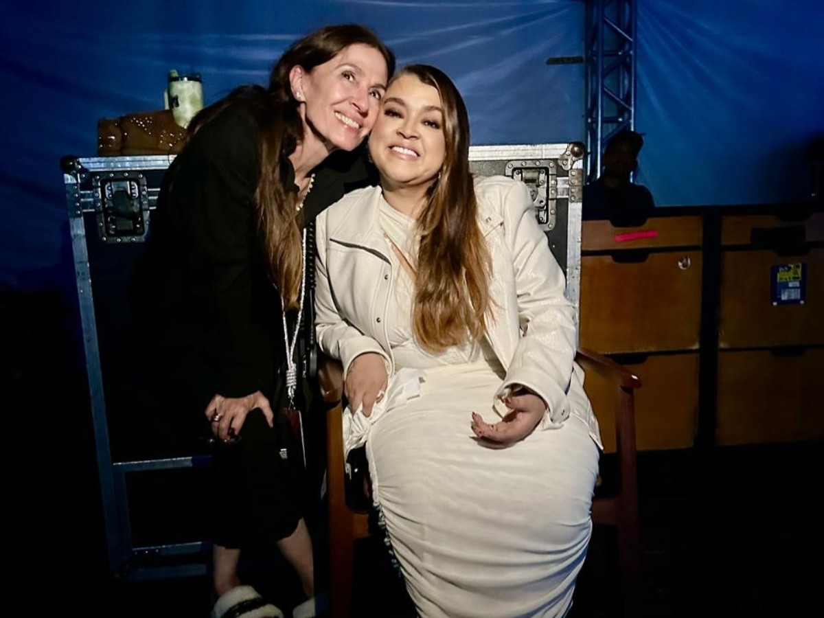 Flora Gil celebra a generosidade e a alma liberta de Preta Gil em lançamento de documentário