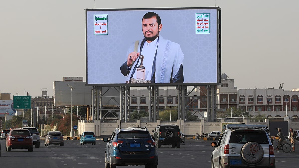 Tensão no Mar Vermelho: Arábia Saudita forma coligação e Houthi ameaçam escalada total