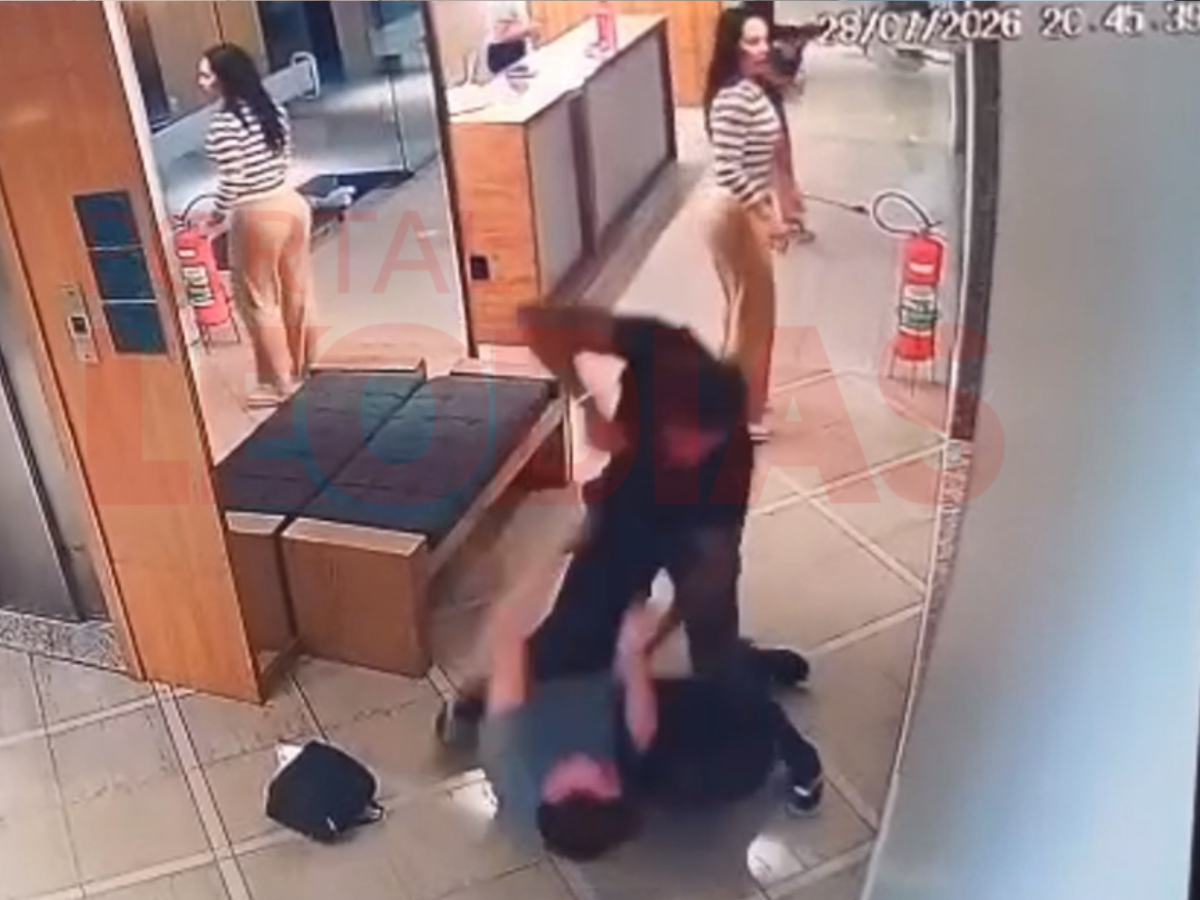 Vizinhos de Aline Mineiro protestam após agressão violenta em condomínio de luxo