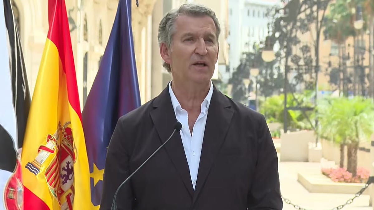 Feijóo acusa governo espanhol de omissão diante de crise migratória em Ceuta