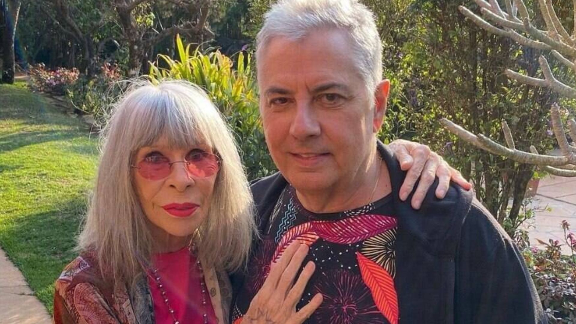 Roberto de Carvalho compartilha momento com Lilibeth Monteiro e movimenta redes sociais