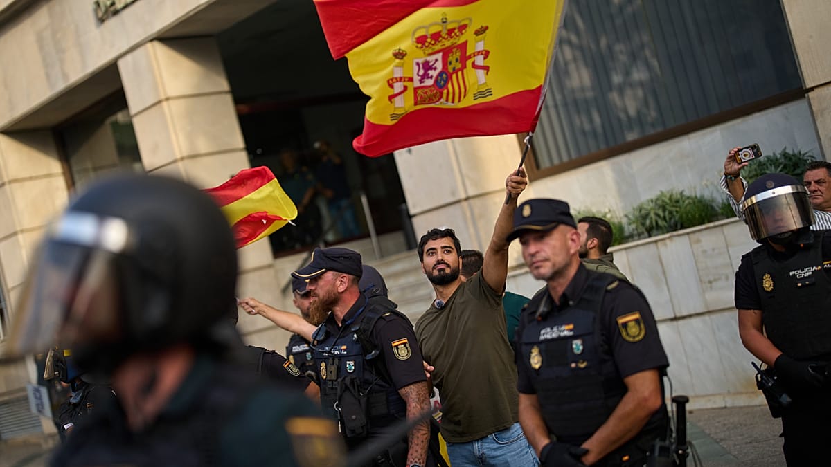 Tensão em Ceuta: protestos por controle migratório e presença de políticos marcam fim de semana
