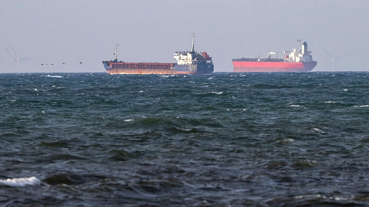 Ucrânia recebe da Suécia navio da frota sombra russa